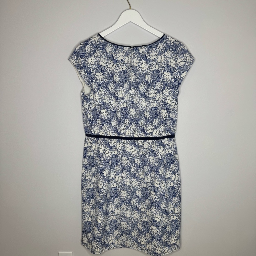 LOFT Floral Blue and White Dress | Size 10 - Picture 8 of 8